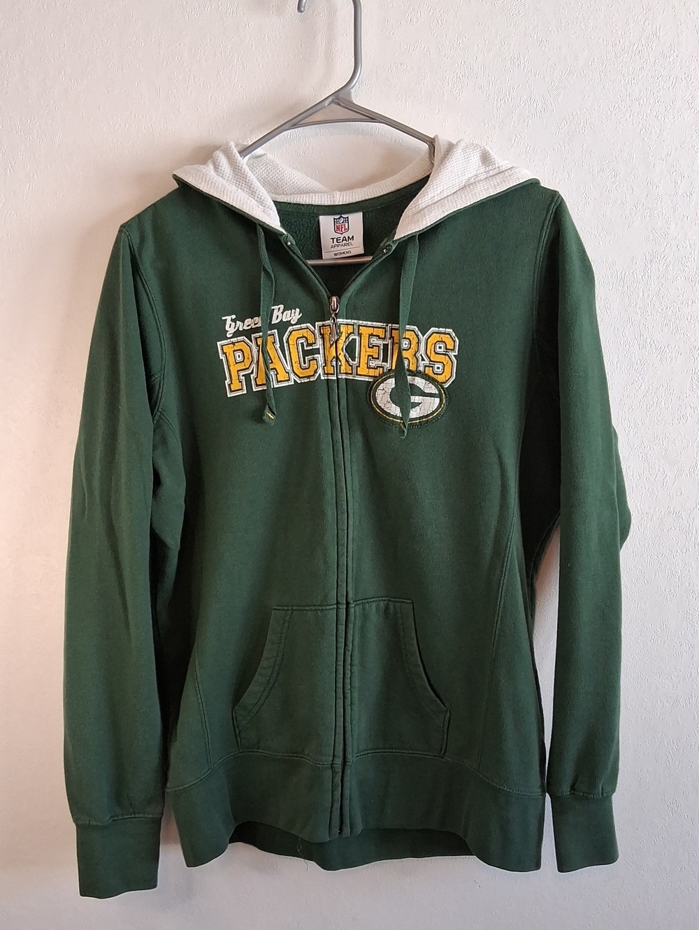 NFL Team Apparel Woman's Green Bay Packers Zip Up Hoodie